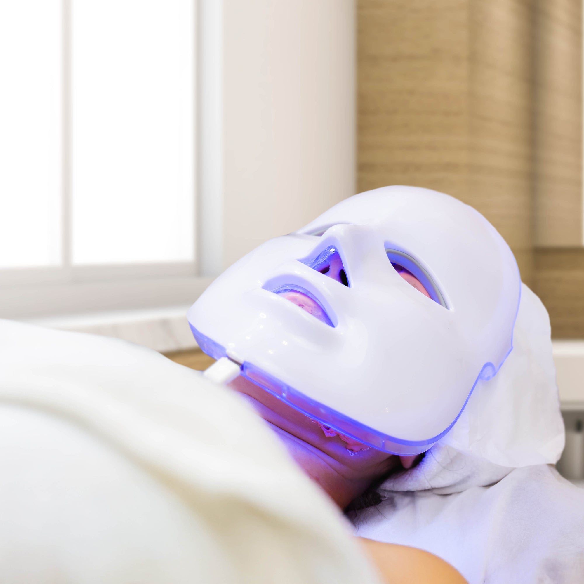 Pursonic 7-in-1 LED Light Therapy Face Mask