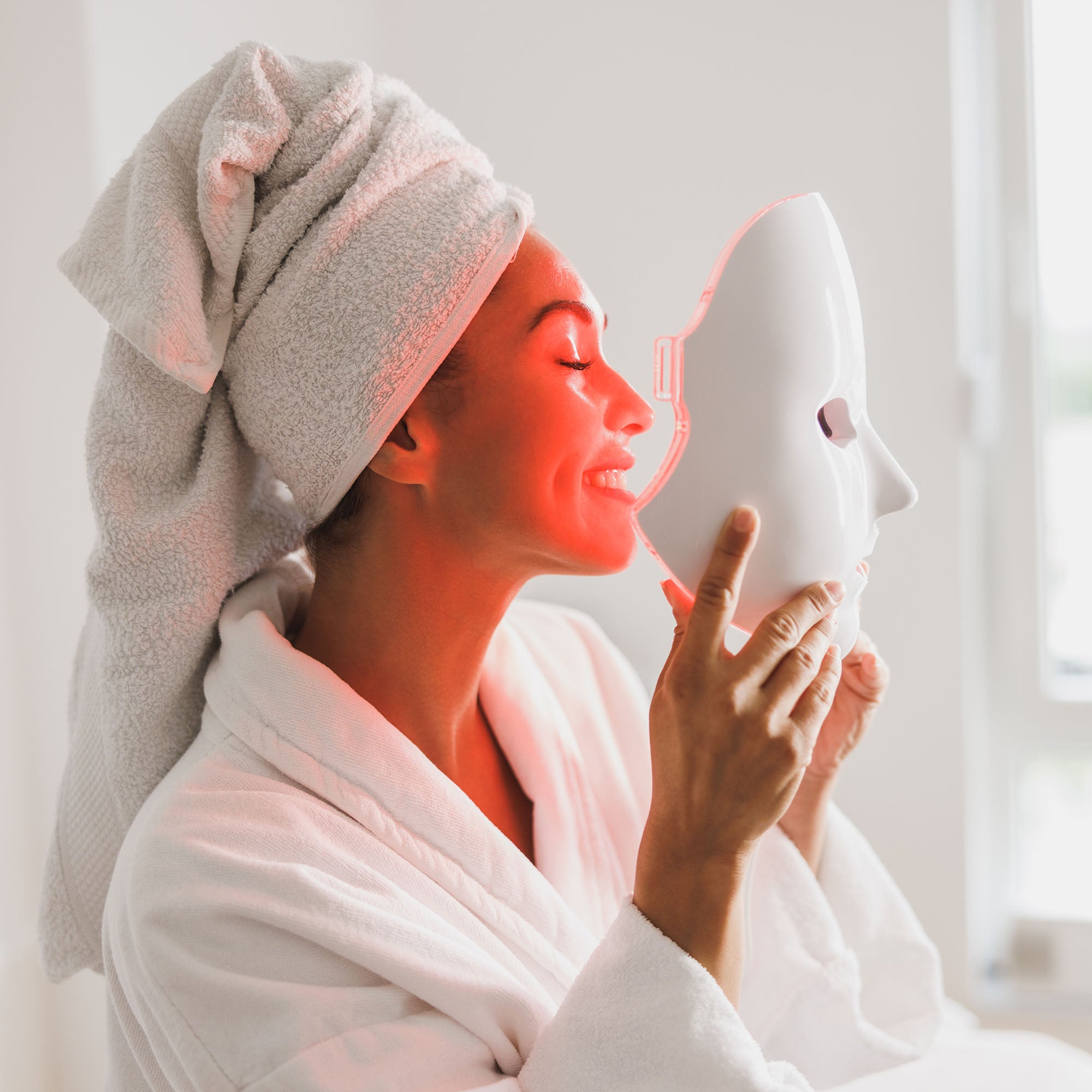 Pursonic 7-in-1 LED Light Therapy Face Mask